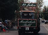 Festwagen in voller Fahrt